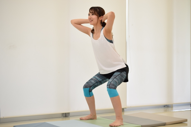 ダイエットでの筋トレではスクワットがお勧めです。