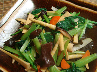 小松菜が主役の野菜炒め